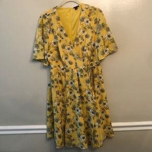 Torrid yellow wrap style dress size 10